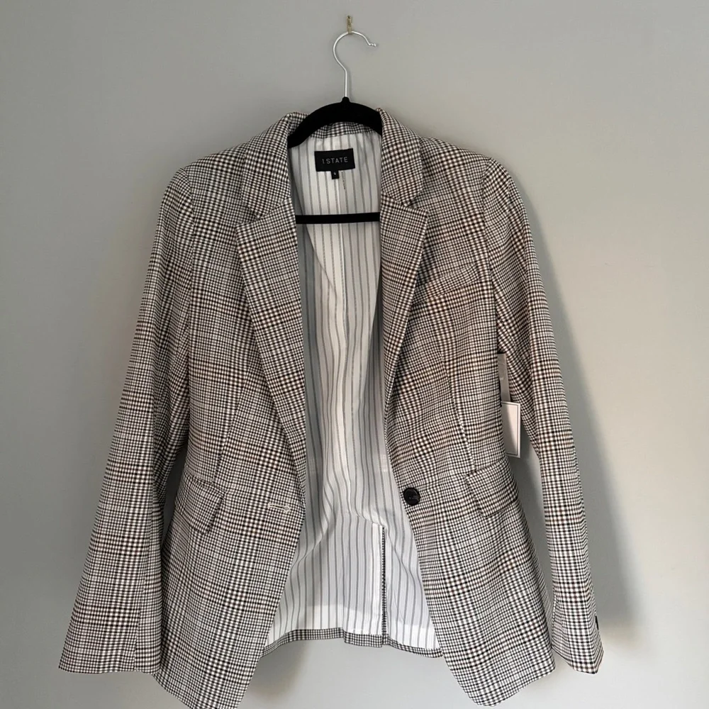 1. State Peak Lapel Blazer, NWT, Size 6 - Picture 4 of 8